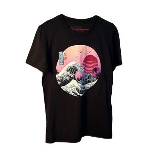 Black matter shirt - great retro wave S